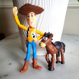 Toy Story 2021 McDonalds‎ Figures Woody and Bullseye 4"